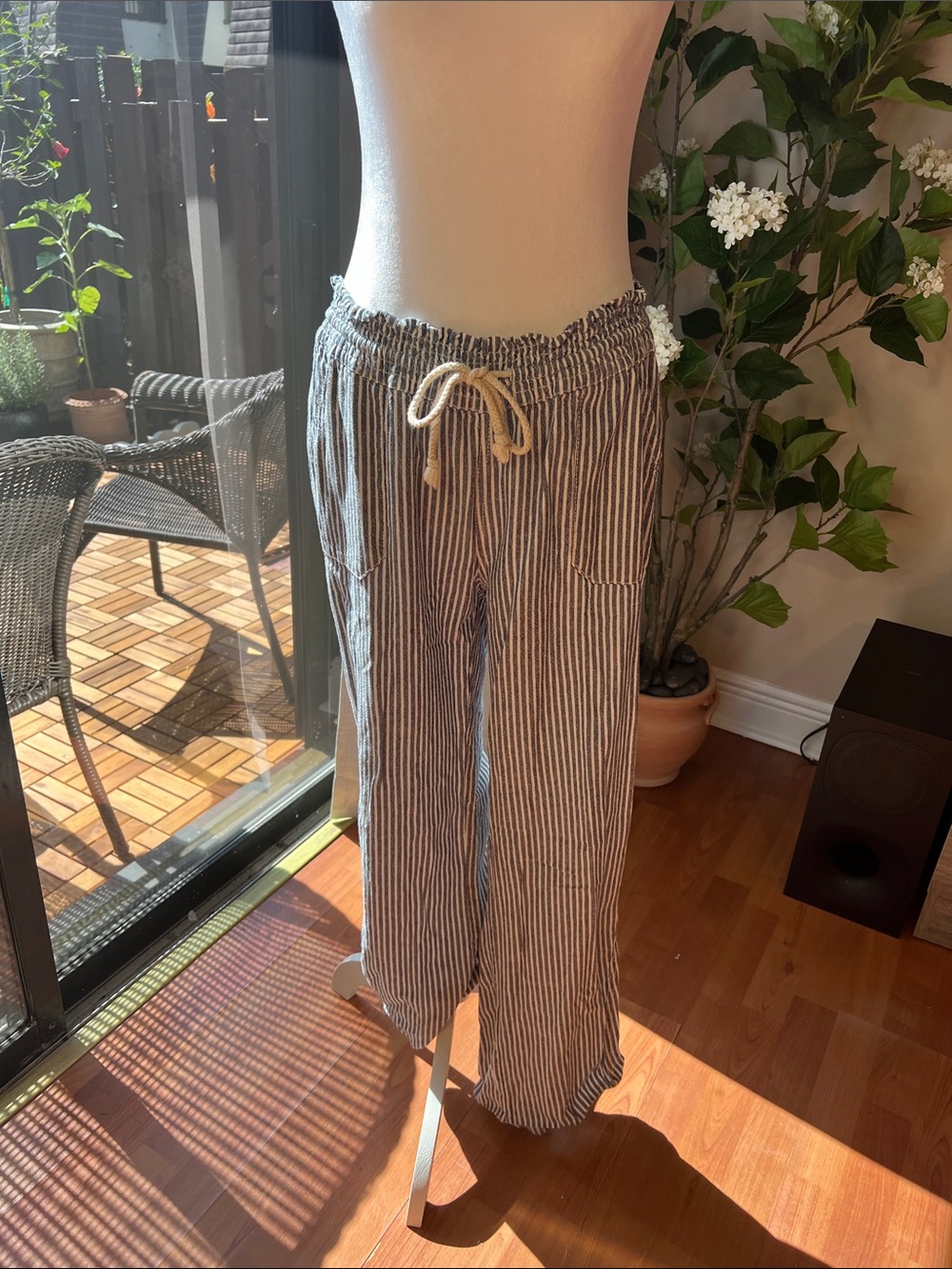Striped Drawstring Linen-Blend Women’s Trousers - Blue/White